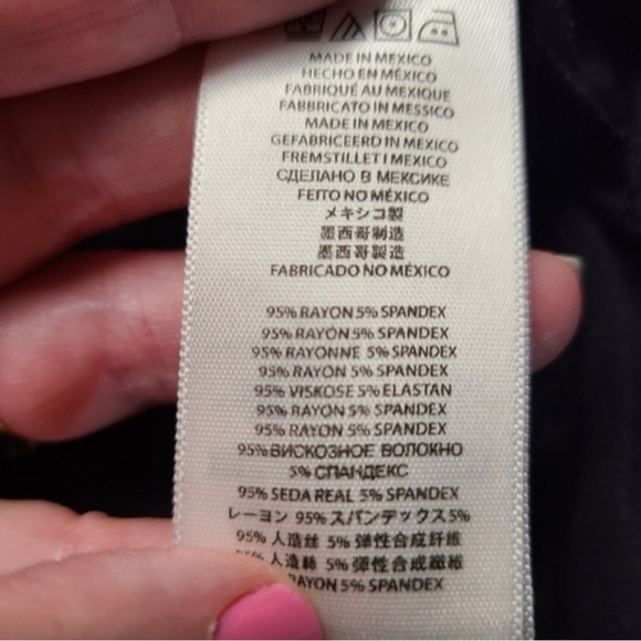 Michael Kors black long sleeve top size small. - Picture 5 of 5